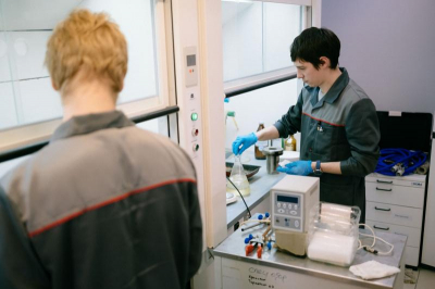 Томские ученые запустят производство отечественных инактиватора для вакцин