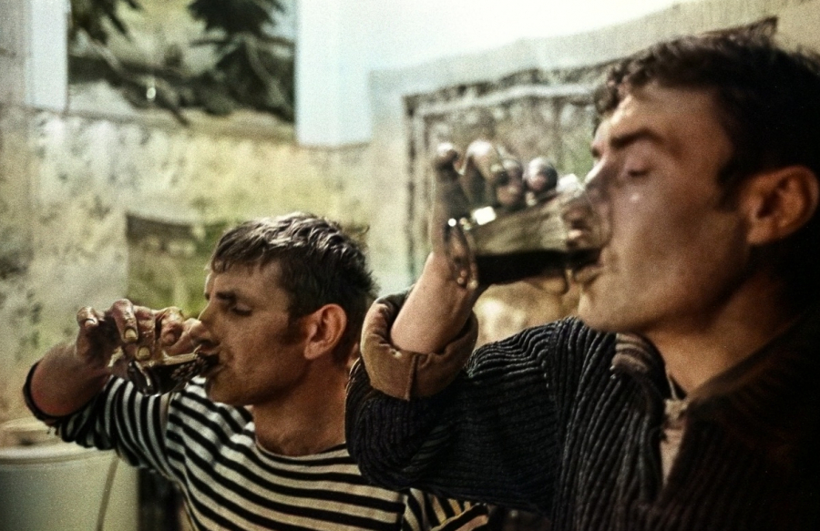 «Три топора» и компания: какие номерные портвейны в СССР стали легендой дворов